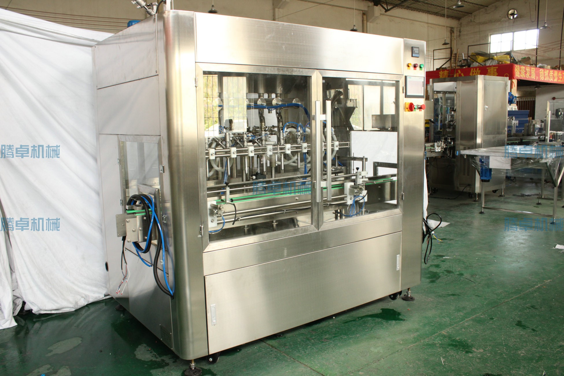 酒精灌裝機 酒精灌裝機